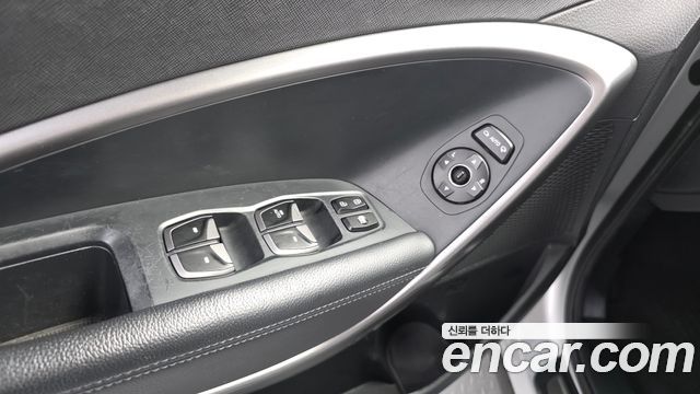 Hyundai Santafe 2013 — photo 30