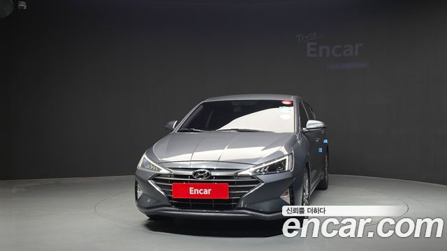 Hyundai AVANTE 2019 — photo 3