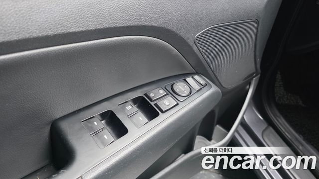 Hyundai AVANTE 2019 — photo 25