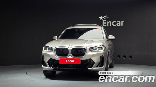 BMW iX3 2024 — photo 3