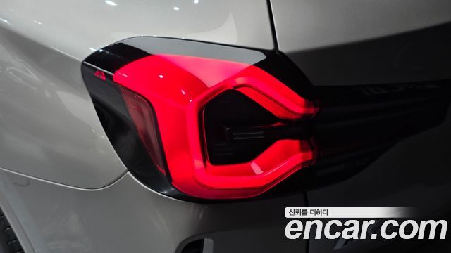 BMW iX3 2024 — photo 9