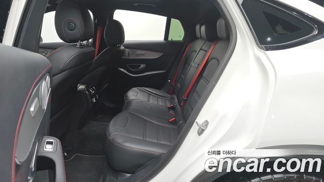 Mercedes-Benz GLC-Class 2018 — photo 18
