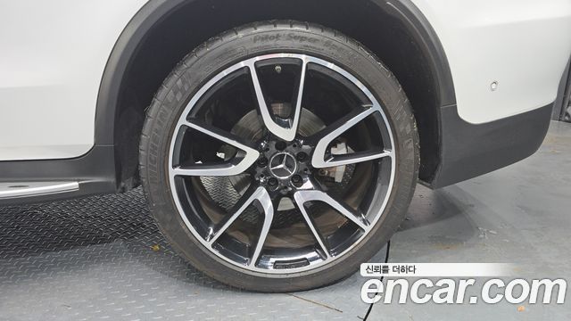 Mercedes-Benz GLC-Class 2018 — photo 7