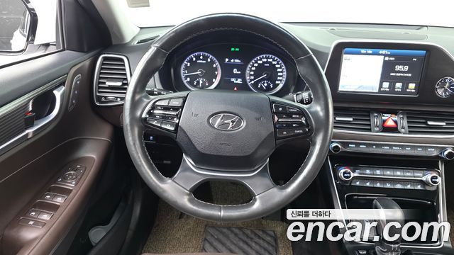 Hyundai Grandeur 2019 — photo 13