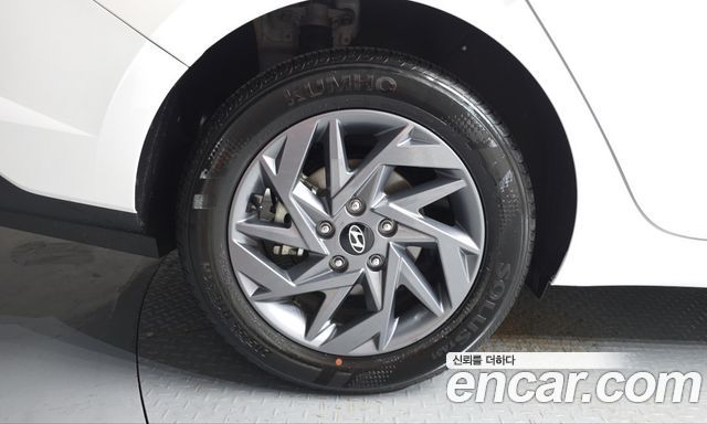 Hyundai AVANTE 2024 — photo 5