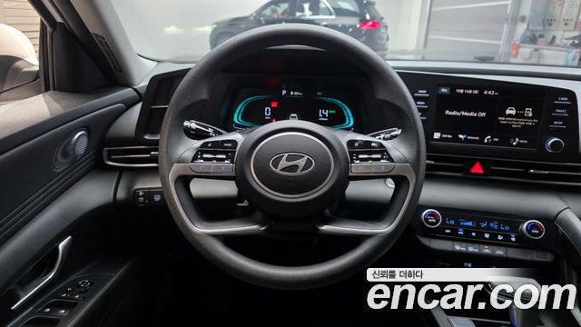 Hyundai AVANTE 2024 — photo 20