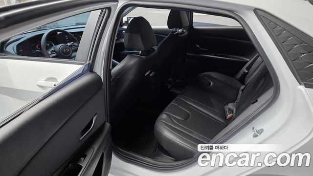 Hyundai AVANTE 2024 — photo 24