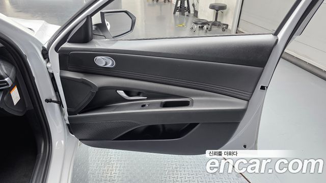 Hyundai AVANTE 2024 — photo 15