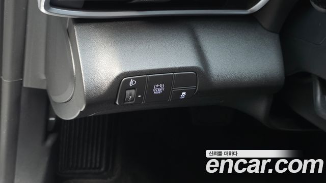 Hyundai AVANTE 2024 — photo 27
