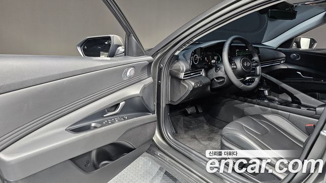 Hyundai AVANTE 2024 — photo 13