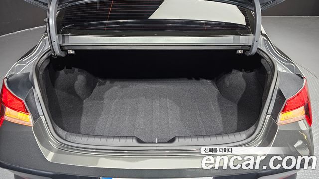 Hyundai AVANTE 2024 — photo 26