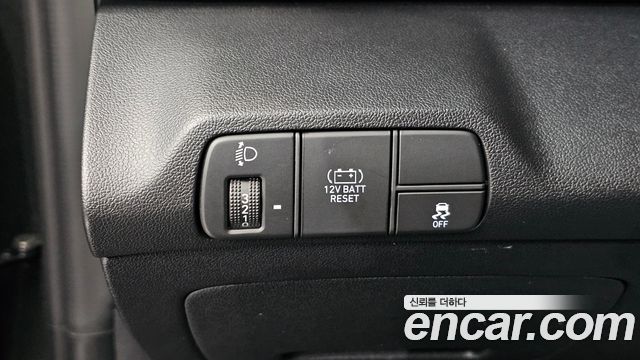 Hyundai AVANTE 2024 — photo 27