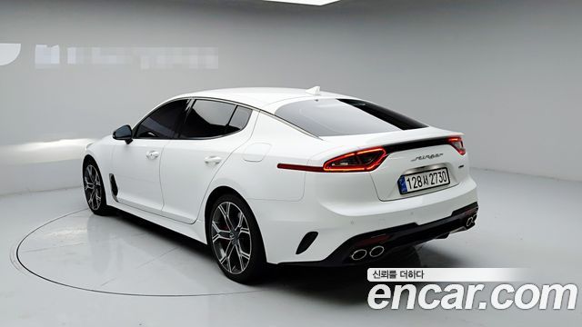 Kia Stinger 2019 — photo 4