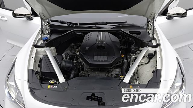 Kia Stinger 2019 — photo 20