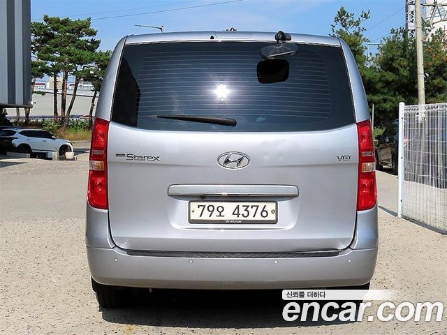 Hyundai Starex 2021 — photo 4