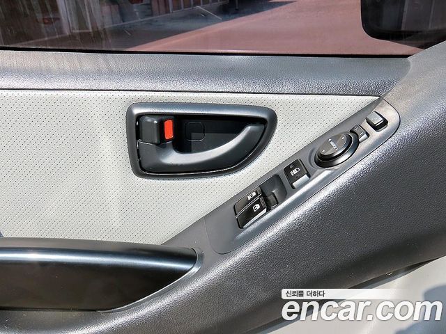 Hyundai Starex 2021 — photo 13