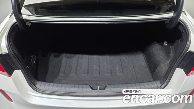 Kia K5 2018 — photo 26