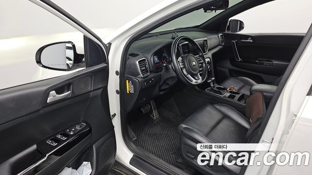 Kia Sportage 2019 — photo 17