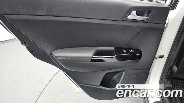Kia Sportage 2019 — photo 15