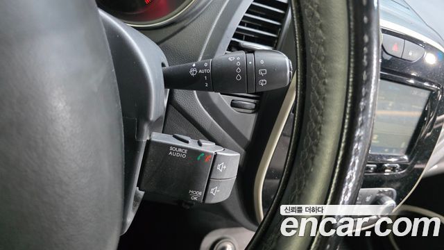 Renault Korea QM3 2018 — photo 24