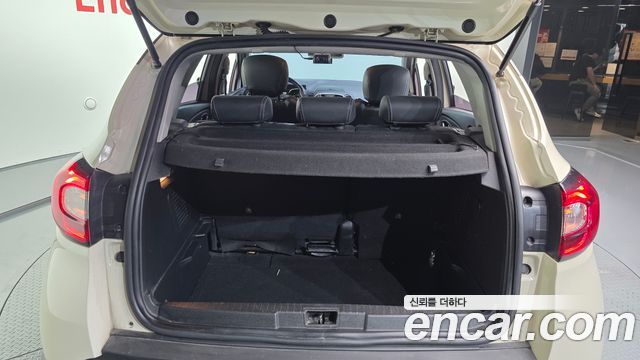 Renault Korea QM3 2018 — photo 26