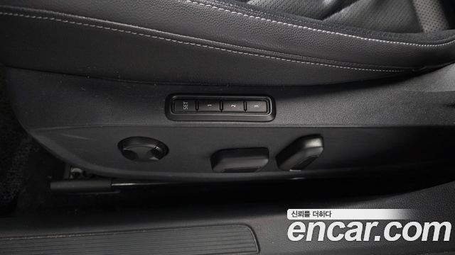 Volkswagen Jetta 2021 — photo 28