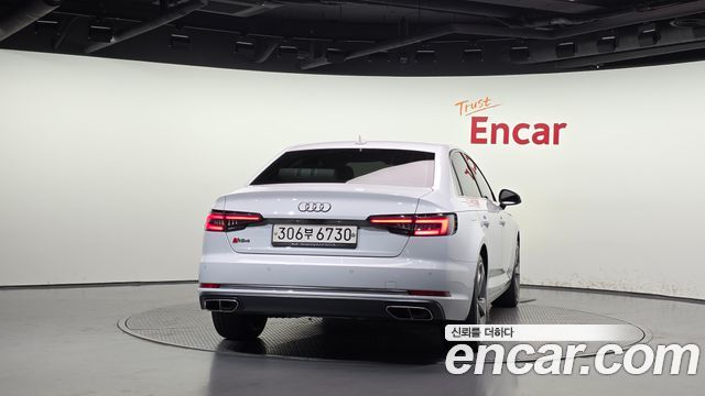 Audi A4 2019 — photo 4