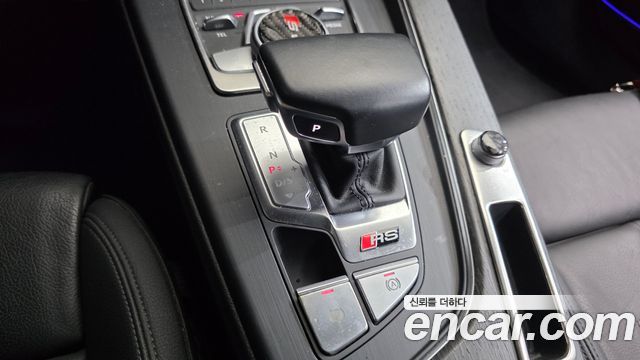 Audi A4 2019 — photo 12