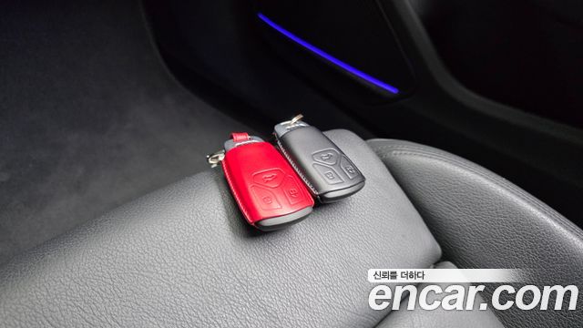 Audi A4 2019 — photo 27