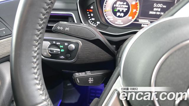 Audi A4 2019 — photo 28