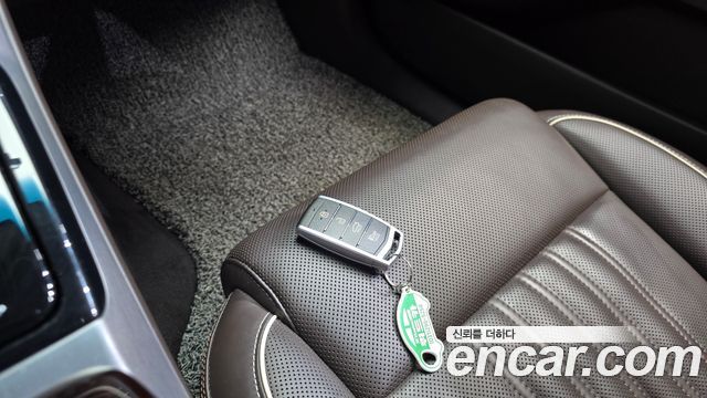 Genesis EQ900 2018 — photo 23