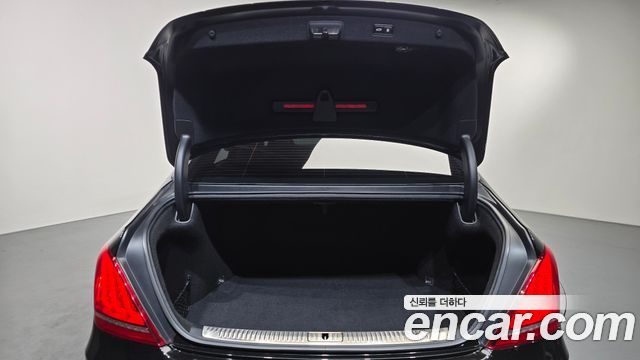 Genesis EQ900 2018 — photo 25