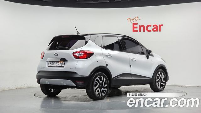 Renault Korea QM3 2017 — photo 2