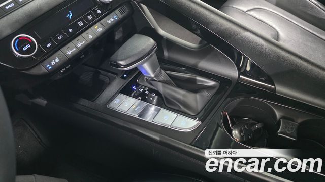 Hyundai AVANTE 2024 — photo 12