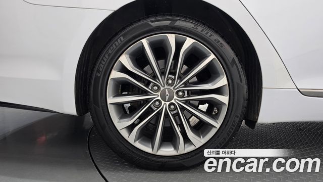 Hyundai Genesis 2015 — photo 5