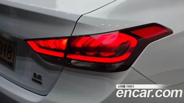 Hyundai Genesis 2015 — photo 9