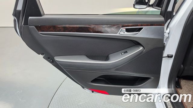 Hyundai Genesis 2015 — photo 15