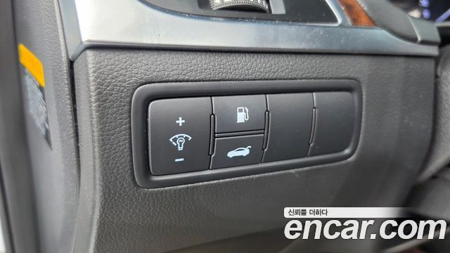 Hyundai Genesis 2015 — photo 29