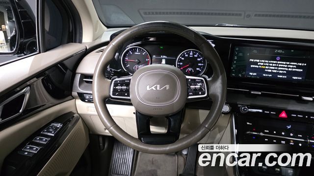 Kia Canival 2022 — photo 19