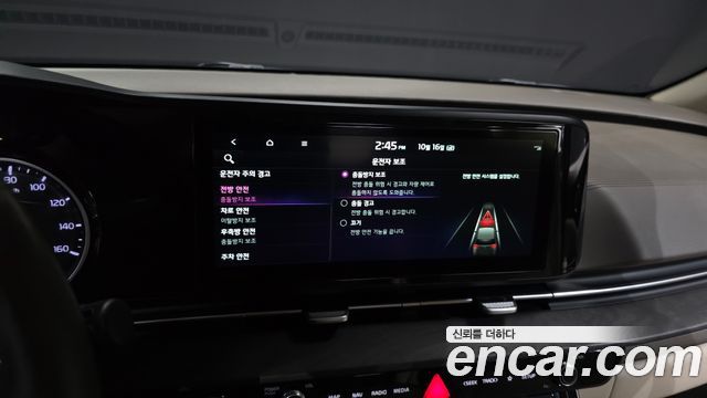 Kia Canival 2022 — photo 24