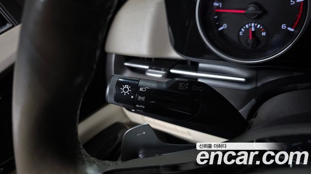 Kia Canival 2022 — photo 29