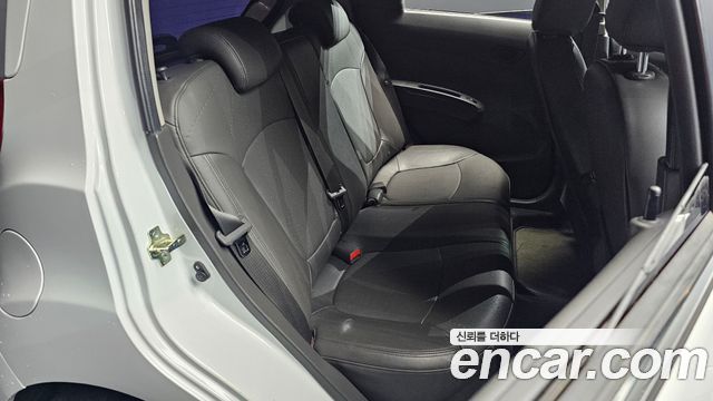 Chevrolet Korea Spark 2014 — photo 17