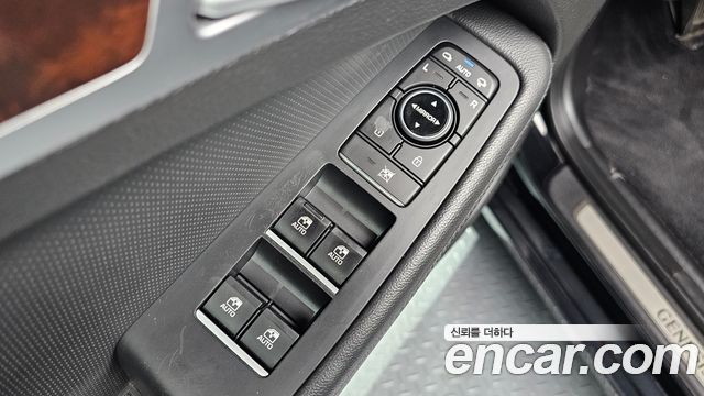 Hyundai Genesis 2016 — photo 17