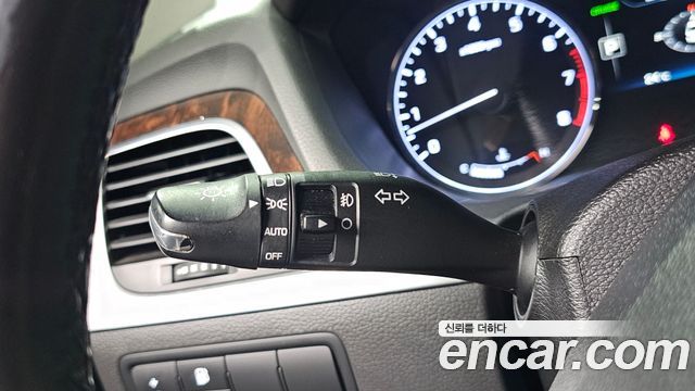 Hyundai Genesis 2016 — photo 20