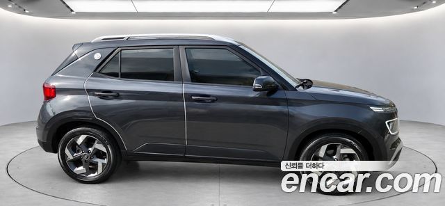 Hyundai Venue 2022 — photo 3