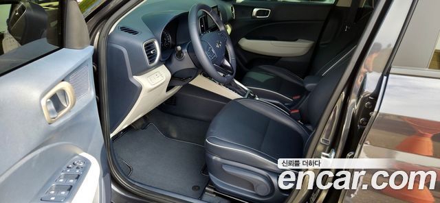 Hyundai Venue 2022 — photo 15