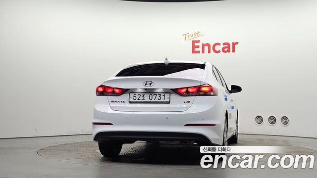 Hyundai AVANTE 2016 — photo 4