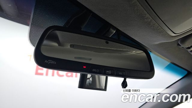 Hyundai AVANTE 2016 — photo 19