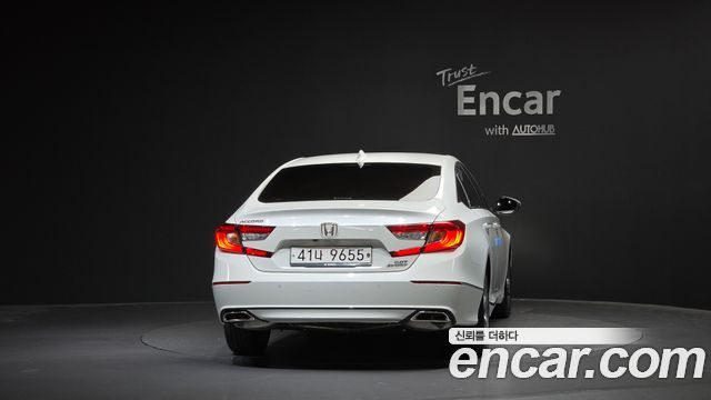 Honda Accord 2018 — photo 4