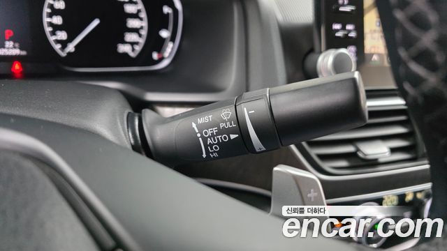 Honda Accord 2018 — photo 26